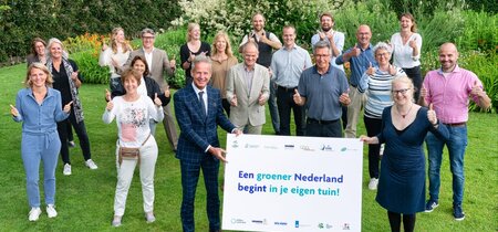 Organisaties werken samen in ‘Een groener Nederland begint in je eigen tuin’
